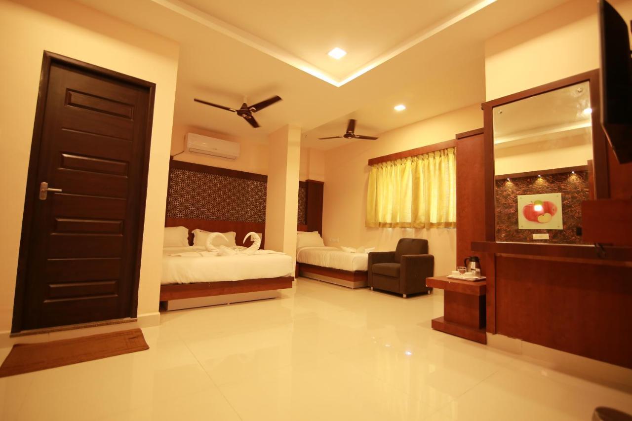 Hotel Apple Suites Bangalore Exterior foto